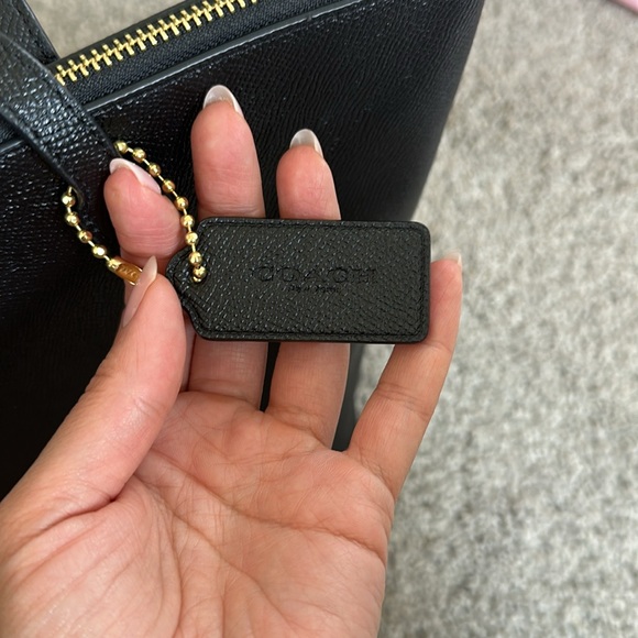 Coach leather zip tote bag - FREE SHIPPING - like new very good condition - Picture 3 of 7